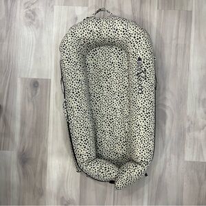 Deluxe+ Dockatot - Leopard